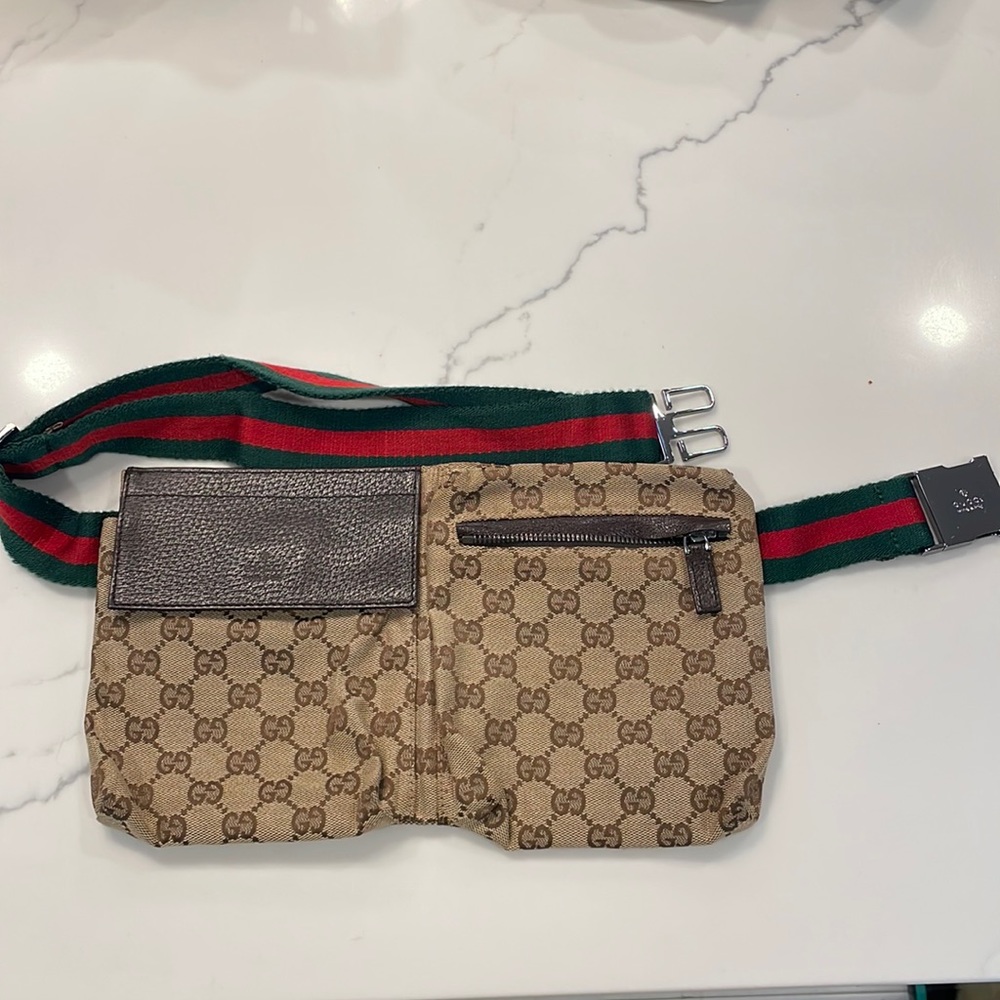 Gucci belt bag in mint condition